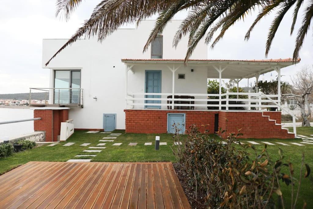 Villa Yfn Urla Seaside House à Balikliova Extérieur photo