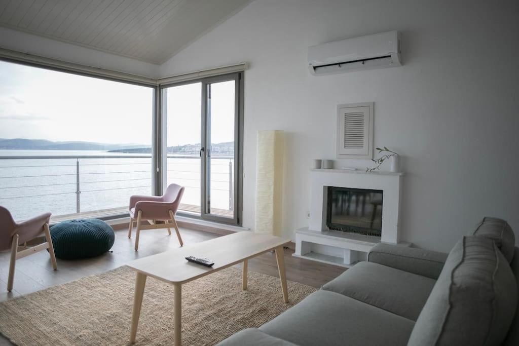 Villa Yfn Urla Seaside House à Balikliova Extérieur photo